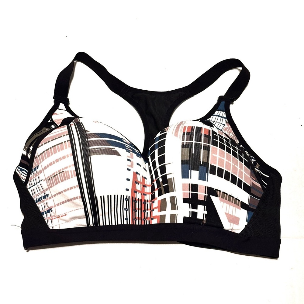 Victoria Sport Incredible Maximum Support Racerback Sport Bra